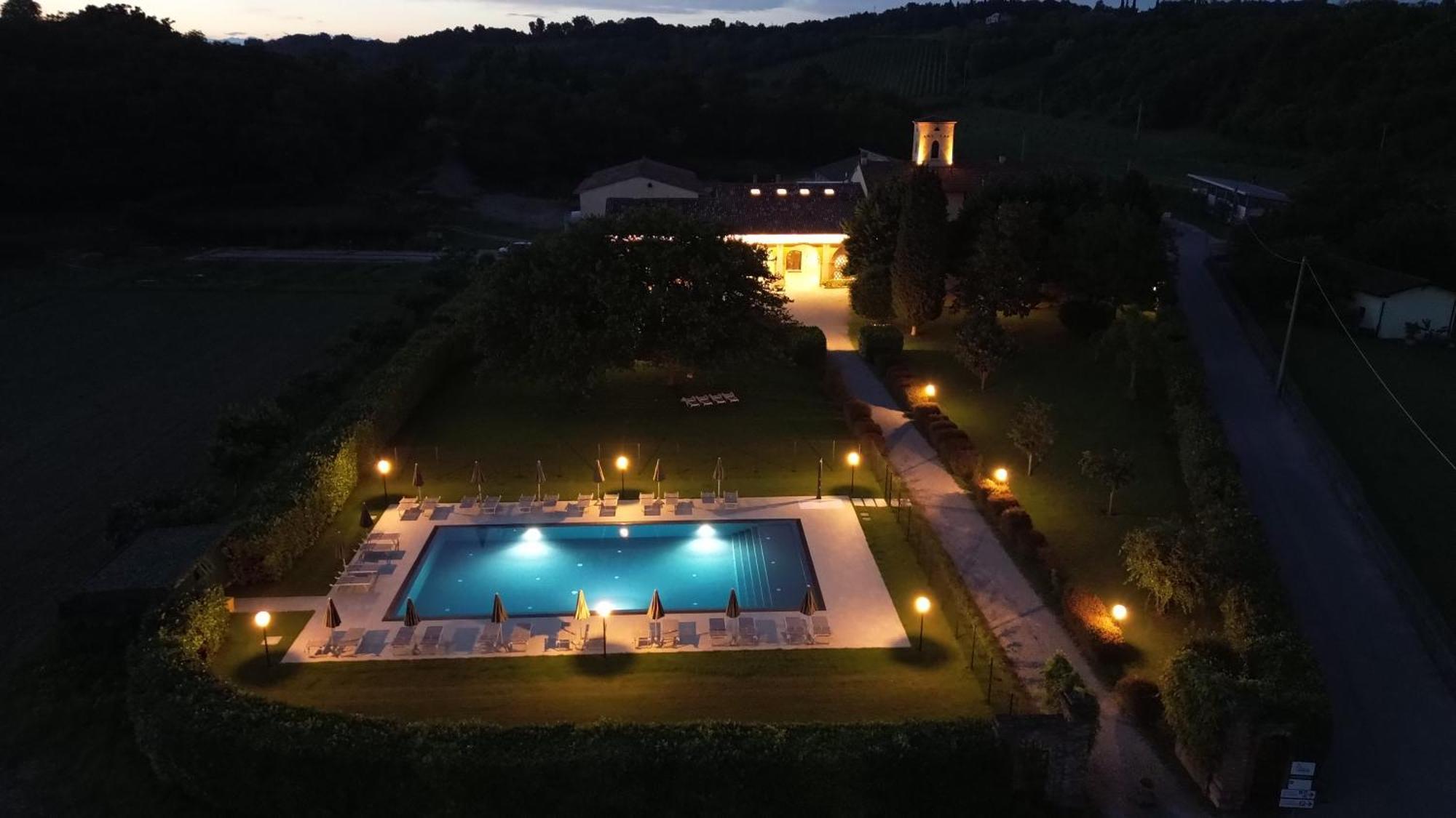 Tenuta Le Sorgive Agriturismo Solferino Luaran gambar
